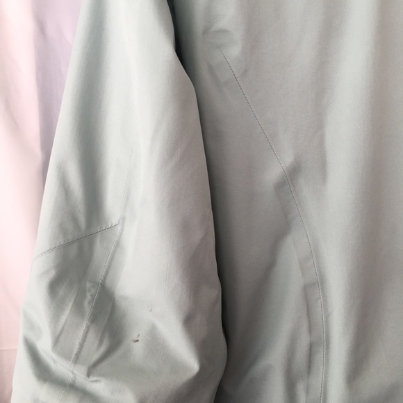 Mountain Hardwear Women’s Conduit Jacket - Picture 7 of 7